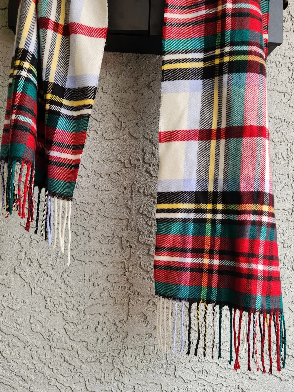 Classic Multicolor Plaid Fringe Blanket Scarf – Cozy Fall Winter Cottagecore